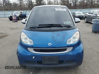 2008 Smart fortwo Pure with VIN WMEEJ31X08K173339, listed as a Copart auction lot 52351895 with 122,923 mi miles and Clean Title. Bid and sale history available at DreamBid. Image 5.