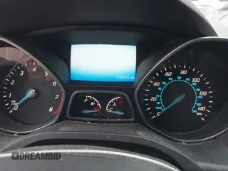 2014 Ford Escape SE z VIN 1FMCU9G91EUB07502, wystawiony jako IAAI lot #41166006 z przebiegiem 209 625 mil mil oraz . Historia ofert i sprzedaży dostępna na DreamBid. Obrazek 7.