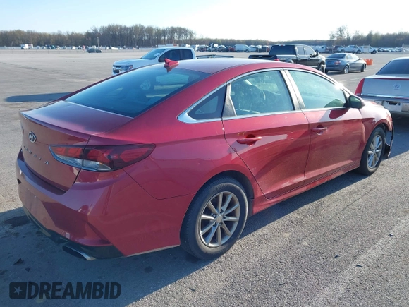 2018 Hyundai Sonata SE z VIN 5NPE24AF4JH615682, wystawiony jako IAAI lot #41888584 z przebiegiem 68 123 mil mil oraz . Historia ofert i sprzedaży dostępna na DreamBid. Obrazek 4.