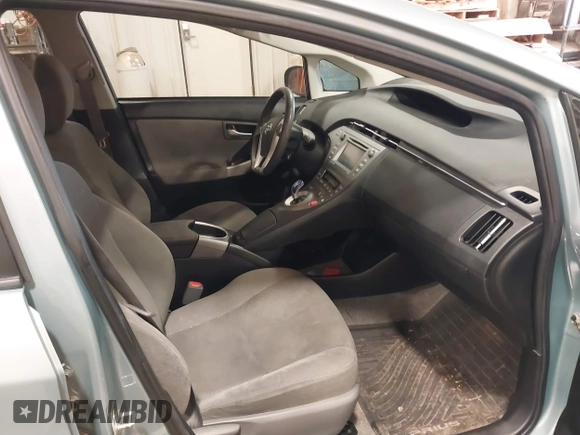 2014 Toyota Prius Four with VIN JTDKN3DU0E1755420, listed as a IAAI auction lot 41546724 with 192,829 mi miles. Bid and sale history available at carsss.com. Image 5.