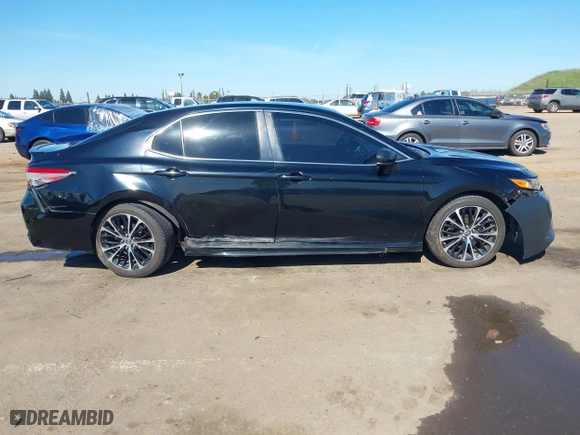 2018 Toyota Camry LE with VIN JTNB11HKXJ3071137, listed as a IAAI auction lot 41699856 with 102,310 mi miles. Bid and sale history available at carsss.com. Image 13.