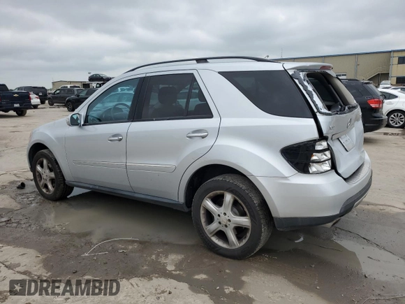 2008 Mercedes-Benz M 350 with VIN 4JGBB86E48A363424, listed as a Copart auction lot 54598235 with 92,316 mi miles and Clean Title. Bid and sale history available at DreamBid. Image 2.