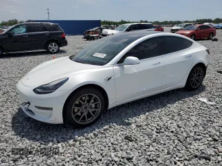 2019 Tesla Model 3 Long Range with VIN 5YJ3E1EB2KF391185, listed as a Copart auction lot 54151155 with 68,088 mi miles and Salvage Title. Bid and sale history available at carsss.com. Image 1.