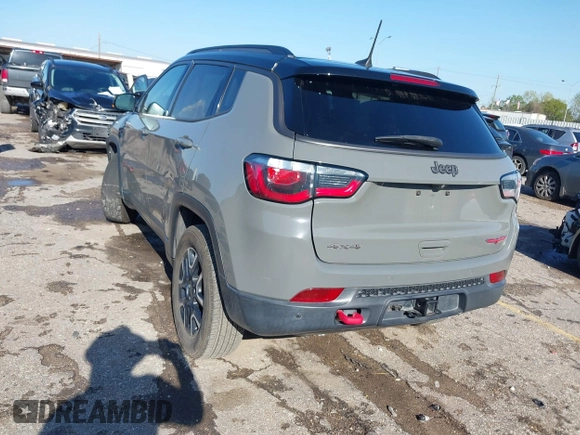2019 Jeep Compass Trailhawk with VIN 3C4NJDDB2KT716281, listed as a IAAI auction lot 41840458 with 89,246 mi miles and . Bid and sale history available at DreamBid. Image 3.
