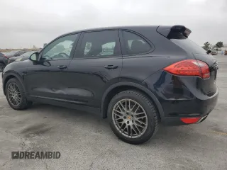 2013 Porsche Cayenne S Hybrid z VIN WP1AE2A26DLA16109, wystawiony jako Copart lot #59984335 z przebiegiem 117 939 mil mil oraz Czysty tytuł • Clean title. Historia ofert i sprzedaży dostępna na DreamBid. Obrazek 2.
