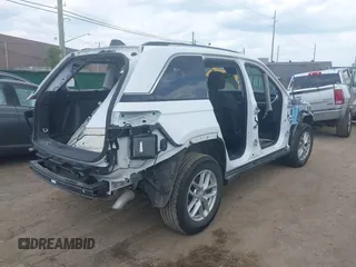 2023 Jeep Grand Cherokee Altitude with VIN 1C4RJHAG7PC642934, listed as a IAAI auction lot 42479773 with Not provided miles and . Bid and sale history available at DreamBid. Image 4.