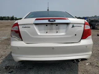 2011 Ford Fusion Hybrid with VIN 3FADP0L37BR152479, listed as a Copart auction lot 59857155 with 126,594 mi miles and Clean title. Bid and sale history available at DreamBid. Image 6.