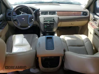 2011 GMC Sierra 1500 SLT с VIN 3GTP2WE39BG360798, выставлен на аукционе Copart как лот 50390925 с пробегом 176 784 миль миль и Списание • Salvage title. История ставок и продаж доступна на DreamBid. Изображение 8.