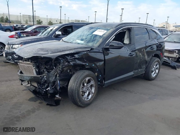 2023 Hyundai Tucson SEL with VIN 5NMJBCAE8PH218028, listed as a IAAI auction lot 41685150 with 44,086 mi miles. Bid and sale history available at carsss.com. Image 2.
