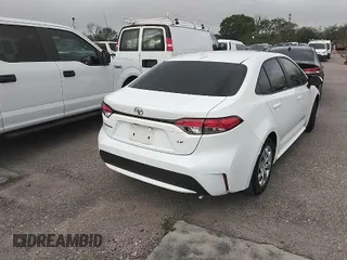 2021 Toyota Corolla LE with VIN 5YFEPMAE0MP262390, listed as a IAAI auction lot 42031824 with 178,316 mi miles. Bid and sale history available at carsss.com. Image 1.