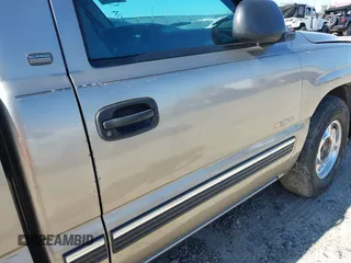 1999 Chevrolet Silverado 1500 with VIN 1GCEC14W8XZ104775, listed as a IAAI auction lot 41757246 with 1 mi miles. Bid and sale history available at carsss.com. Image 15.