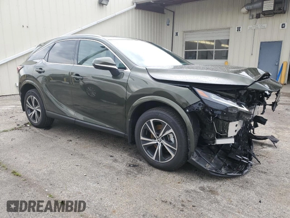 2024 Lexus RX with VIN 2T2BBMCA8RC038816, listed as a Copart auction lot 61034784 with 5,153 mi miles and Salvage Title. Bid and sale history available at carsss.com. Image 4.