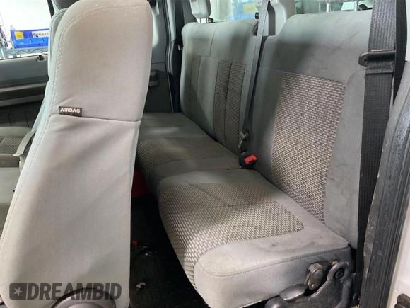 2014 Ford F-250 XL with VIN 1FD7X2B64EEB03645, listed as a IAAI auction lot 42677861 with 354,237 mi miles and . Bid and sale history available at DreamBid. Image 13.