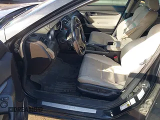 2013 Acura TL Technology z VIN 19UUA9F59DA000912, wystawiony jako IAAI lot #41533865 z przebiegiem 164 690 mil mil oraz . Historia ofert i sprzedaży dostępna na DreamBid. Obrazek 5.