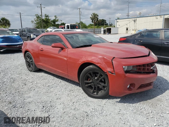 2013 Chevrolet Camaro LT z VIN 2G1FB1E37D9110867, wystawiony jako Copart lot #54696005 z przebiegiem 153 437 mil mil oraz Szkoda całkowita • Salvage title. Historia ofert i sprzedaży dostępna na DreamBid. Obrazek 4.