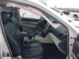2010 Subaru Outback Prem All-Weathr/Pwr Moon with VIN 4S4BRCGC1A3333528, listed as a IAAI auction lot 41269645 with 184,858 mi miles. Bid and sale history available at carsss.com. Image 5.