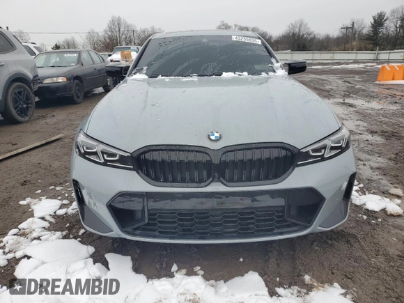 2024 BMW 3 Series M340i xDrive with VIN 3MW49FF0XR8E53835, listed as a Copart auction lot 43255935 with 2,569 mi miles and Salvage Title. Bid and sale history available at carsss.com. Image 5.