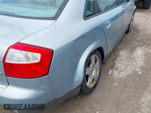 2004 Audi A4 1.8T z VIN WAULC68EX4A110705, wystawiony jako IAAI lot #42466648 z przebiegiem 163 799 mil mil oraz . Historia ofert i sprzedaży dostępna na DreamBid. Obrazek 17.