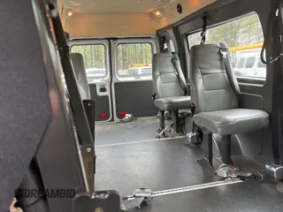 2013 Ford Econoline Cargo Commercial with VIN 1FTNS2EW8DDB04338, listed as a Copart auction lot 56190265 with 162,386 mi miles and Clean title. Bid and sale history available at DreamBid. Image 6.