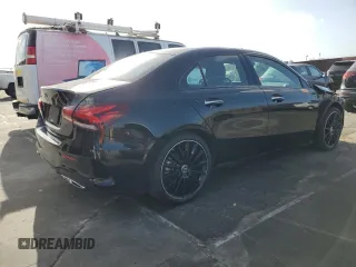 2019 Mercedes-Benz A 220 z VIN WDD3G4EB6KW005641, wystawiony jako Copart lot #51456575 z przebiegiem 47 719 mil mil oraz Szkoda całkowita • Salvage title. Historia ofert i sprzedaży dostępna na DreamBid. Obrazek 3.