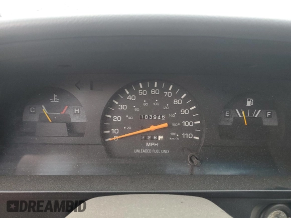 1994 Toyota Pickup DX with VIN 4TAVN13D0RZ292555, listed as a Copart auction lot 86992414 with 103,946 mi miles and Clean title. Bid and sale history available at DreamBid. Image 9.