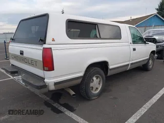 1996 Chevrolet Silverado 1500 with VIN 1GCEC14R0TE225263, listed as a IAAI auction lot 41412741 with 384,133 mi miles and . Bid and sale history available at DreamBid. Image 4.