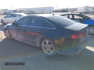 2017 Audi A6 Premium z VIN WAUF8AFC5HN061978, wystawiony jako IAAI lot #41424637 z przebiegiem 168 434 mil mil oraz . Historia ofert i sprzedaży dostępna na DreamBid. Obrazek 3.