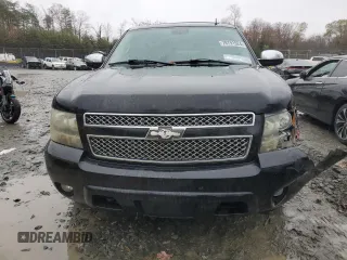 2008 Chevrolet Suburban LTZ with VIN 1GNFK16YX8R122709, listed as a Copart auction lot 78791524 with 265,847 mi miles and Salvage Title. Bid and sale history available at carsss.com. Image 5.