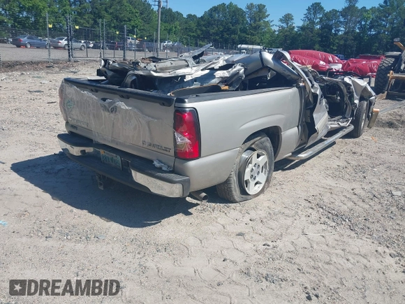 2005 Chevrolet Silverado 1500 LS z VIN 2GCEC13T151344568, wystawiony jako IAAI lot #32429183 z przebiegiem Nie podano mil oraz . Historia ofert i sprzedaży dostępna na DreamBid. Obrazek 4.