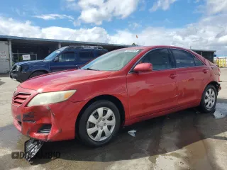 2010 Toyota Camry z VIN 4T1BF3EK9AU105743, wystawiony jako Copart lot #48596965 z przebiegiem 205 265 mil mil oraz Szkoda całkowita • Salvage title. Historia ofert i sprzedaży dostępna na DreamBid. Obrazek 1.