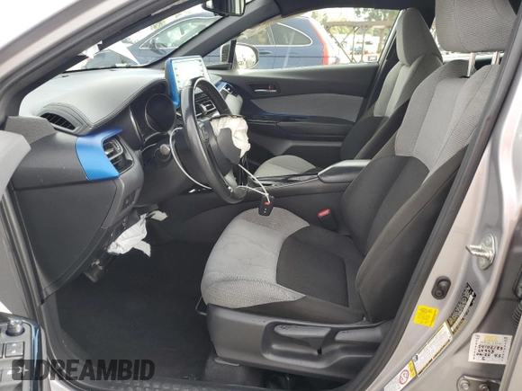 2019 Toyota C-HR XLE with VIN JTNKHMBX7K1045108, listed as a Copart auction lot 44070005 with 60,480 mi miles and Salvage Title. Bid and sale history available at DreamBid. Image 7.