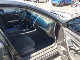 2013 Nissan Altima SL with VIN 1N4AL3AP9DC214665, listed as a IAAI auction lot 42671720 with 153,020 mi miles and . Bid and sale history available at DreamBid. Image 5.