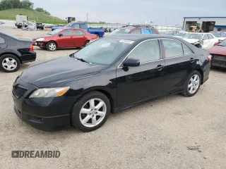 2008 Toyota Camry LE z VIN 4T1BE46K58U206912, wystawiony jako Copart lot #58940545 z przebiegiem 257 192 mil mil oraz Nie do naprawy • Non repairable. Historia ofert i sprzedaży dostępna na DreamBid. Obrazek 1.