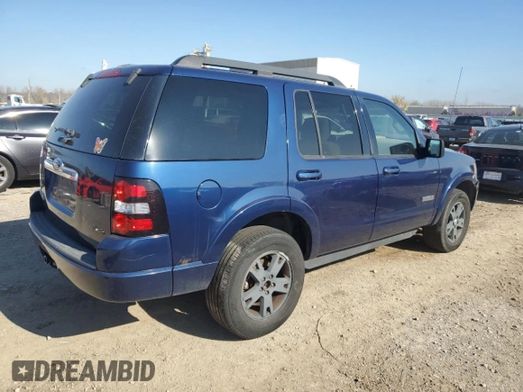 2008 Ford Explorer XLT with VIN 1FMEU73898UA62131, listed as a Copart auction lot 76367804 with Not Provided miles and Clean Title. Bid and sale history available at carsss.com. Image 3.