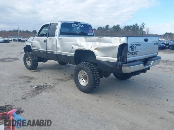 2001 Dodge 2500 with VIN 1B7KF23641J597636, listed as a IAAI auction lot 41843898 with 257,007 mi miles. Bid and sale history available at carsss.com. Image 3.