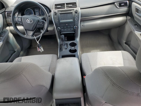 2017 Toyota Camry XLE z VIN 4T1BF1FKXHU756974, wystawiony jako Copart lot #55002515 z przebiegiem 68 858 mil mil oraz Szkoda całkowita • Salvage title. Historia ofert i sprzedaży dostępna na DreamBid. Obrazek 8.
