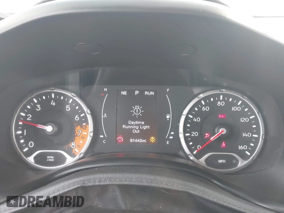 2018 Jeep Renegade Latitude with VIN ZACCJBBB8JPH52142, listed as a IAAI auction lot 41738035 with 91,443 mi miles and . Bid and sale history available at carsss.com. Image 7.