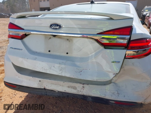 2018 Ford Fusion SE with VIN 3FA6P0H76JR227014, listed as a IAAI auction lot 41901203 with 147,454 mi miles and . Bid and sale history available at DreamBid. Image 6.