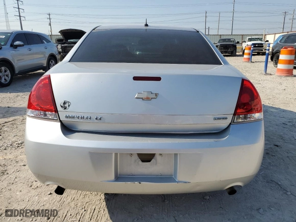 2014 Chevrolet Impala Limited LT with VIN 2G1WB5E31E1153527, listed as a Copart auction lot 66438164 with 178,732 mi miles and Clean Title. Bid and sale history available at carsss.com. Image 6.