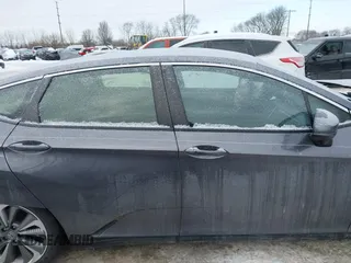 2018 Honda Clarity z VIN JHMZC5F13JC006627, wystawiony jako IAAI lot #41335364 z przebiegiem 58 662 mil mil oraz . Historia ofert i sprzedaży dostępna na DreamBid. Obrazek 13.