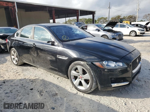 2018 Jaguar XF 25t with VIN SAJBR4FX7JCY54866, listed as a Copart auction lot 80795853 with 79,125 mi miles. Bid and sale history available at carsss.com. Image 4.