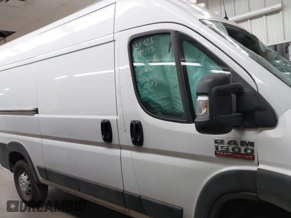 2019 Ram ProMaster Cargo with VIN 3C6TRVBG5KE549723, listed as a IAAI auction lot 41034244 with Not Provided miles and . Bid and sale history available at carsss.com. Image 12.