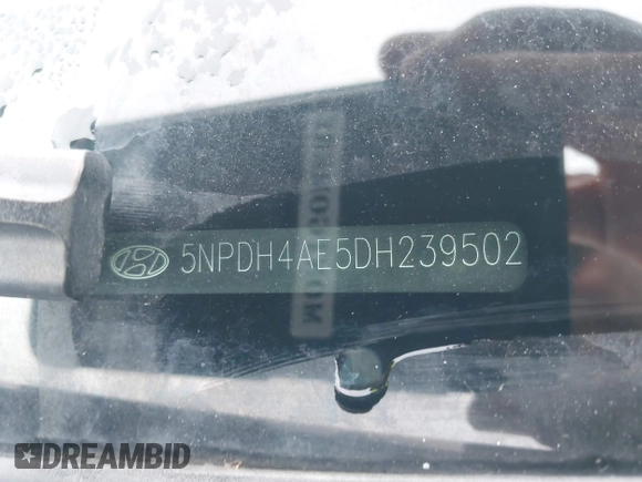 2013 Hyundai Elantra GLS with VIN 5NPDH4AE5DH239502, listed as a IAAI auction lot 42130967 with 100,105 mi miles and . Bid and sale history available at DreamBid. Image 9.