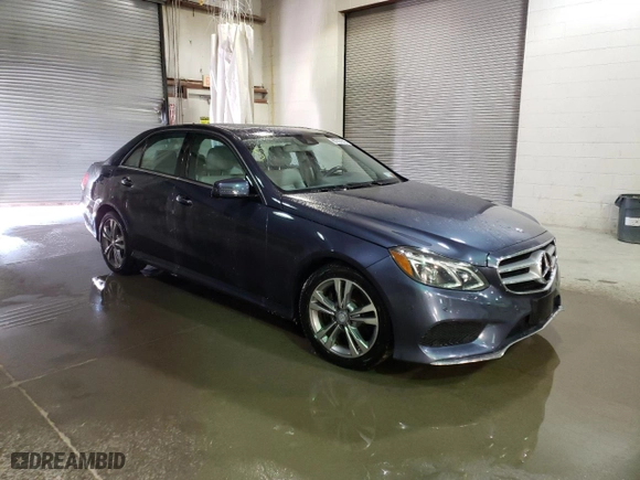 2016 Mercedes-Benz E-Class E 250 BlueTEC Luxury with VIN WDDHF9HB5GB227748, listed as a Copart auction lot 67797013 with 182,060 mi miles. Bid and sale history available at carsss.com. Image 4.