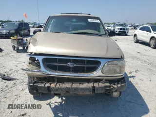 1999 Ford Explorer XLT z VIN 1FMZU32E8XUB73723, wystawiony jako Copart lot #53383835 z przebiegiem 233 675 mil mil oraz Szkoda całkowita • Salvage title. Historia ofert i sprzedaży dostępna na DreamBid. Obrazek 5.