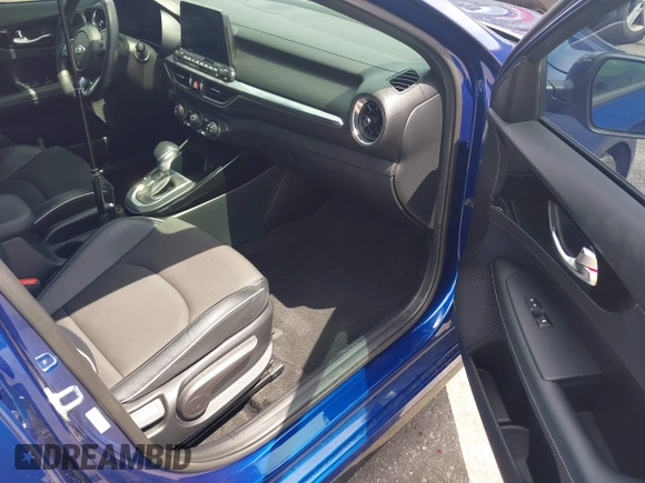 2021 Kia Forte GT-Line with VIN 3KPF34AD5ME280232, listed as a IAAI auction lot 42469251 with 33,275 mi miles and . Bid and sale history available at DreamBid. Image 5.