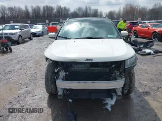 2018 Jeep Compass Latitude с VIN 3C4NJDBB1JT453265, выставлен на аукционе IAAI как лот 41987202 с пробегом 65 531 миль миль и . История ставок и продаж доступна на DreamBid. Изображение 6.