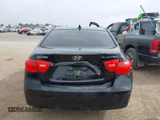 2009 Hyundai Elantra GLS z VIN KMHDU46D39U793576, wystawiony jako IAAI lot #42439180 z przebiegiem 153 254 mil mil oraz . Historia ofert i sprzedaży dostępna na DreamBid. Obrazek 6.