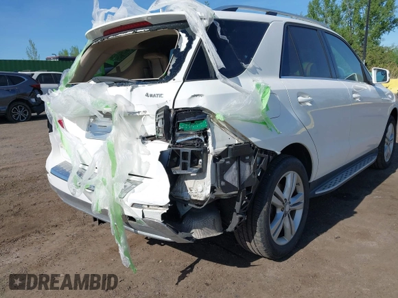 2014 Mercedes-Benz M 350 with VIN 4JGDA5HB7EA293278, listed as a IAAI auction lot 42151641 with 93,764 mi miles and . Bid and sale history available at DreamBid. Image 17.