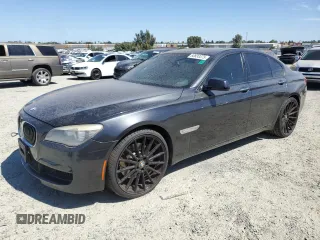 2012 BMW 7 Series 750i xDrive с VIN WBAKC6C5XCC397162, выставлен на аукционе Copart как лот 60833375 с пробегом 139 712 миль миль и Чистый • Clean title. История ставок и продаж доступна на DreamBid. Изображение 1.